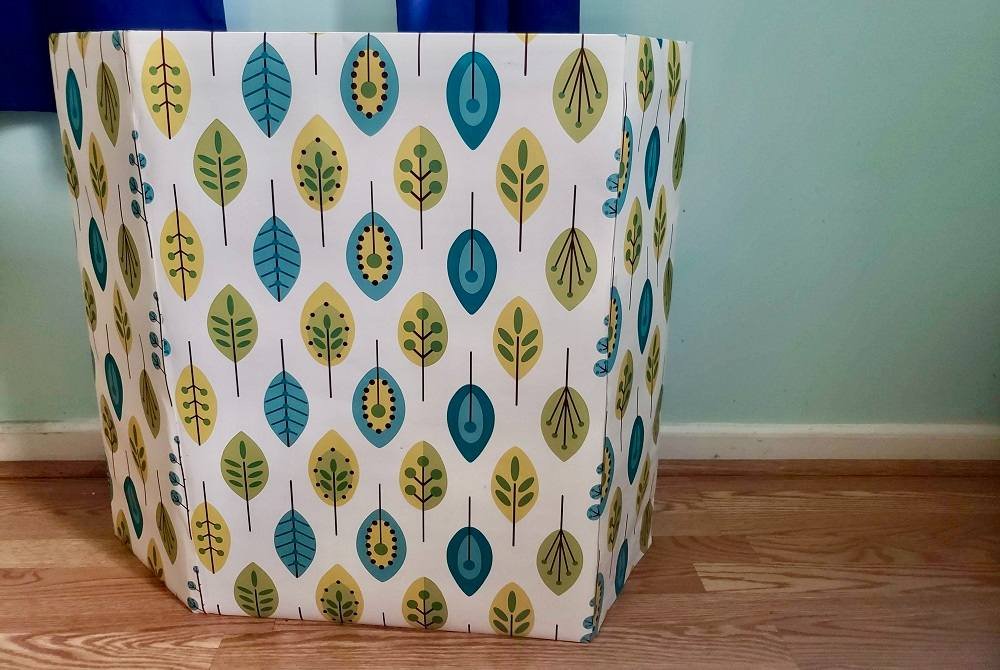 DIY cardboard litter box privacy screen